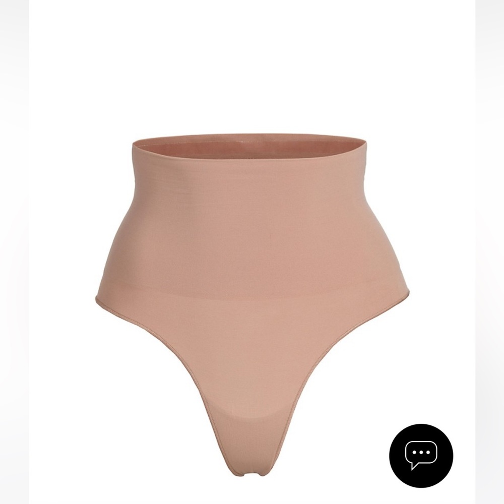 SKIMS Core Control Thong in Umber L/XL